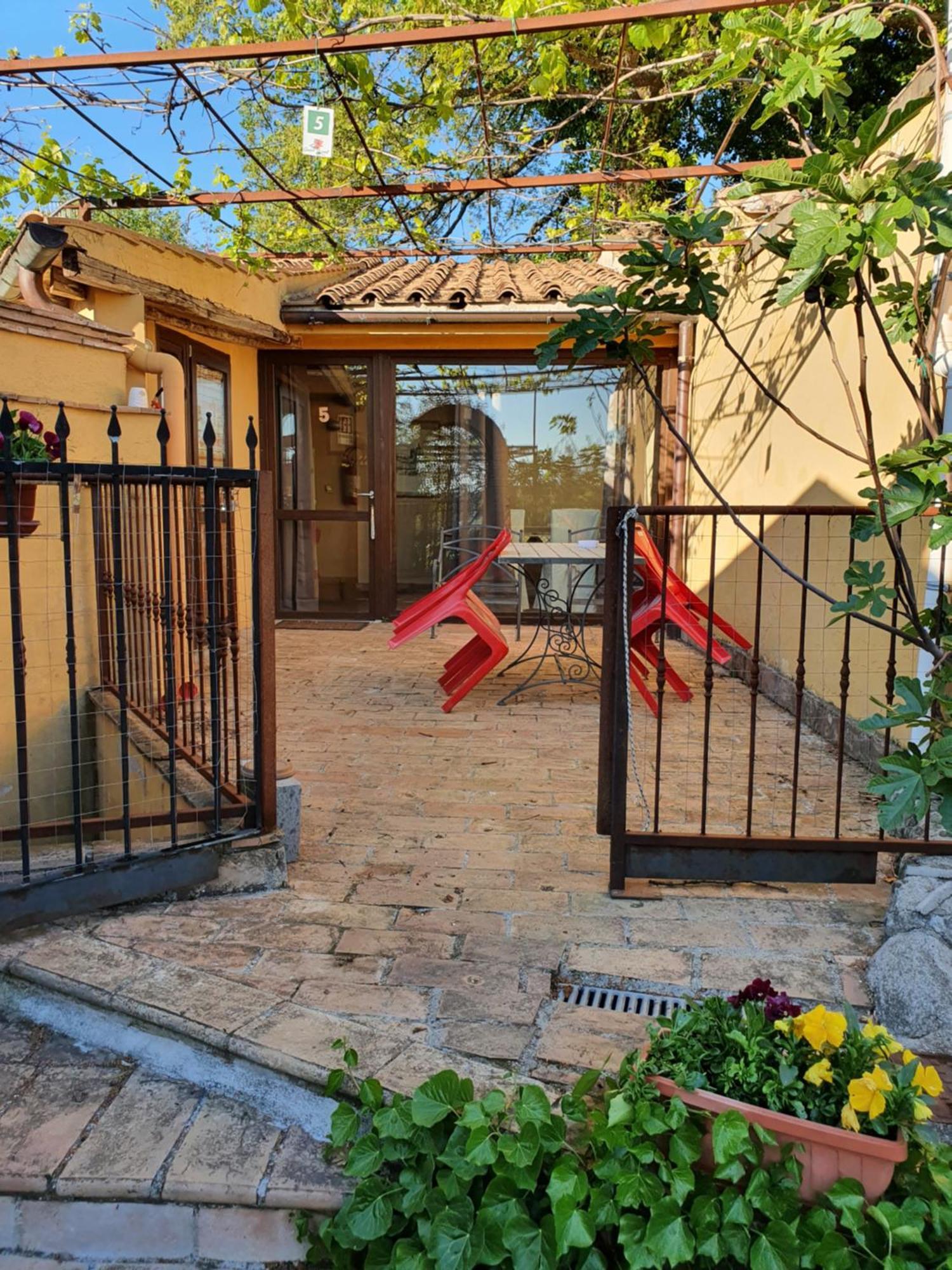 Piccolo Feudo Green Resort (Adults Only) Viterbo Rum bild